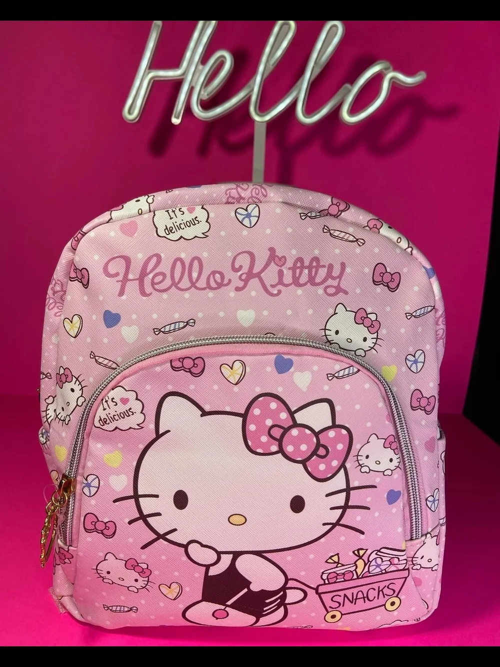 Hello Kitty hello kitty
